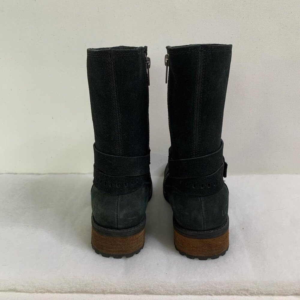 Sleek and edgy **UGG Kiings** - Picture 3 of 8